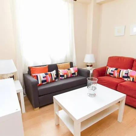 Apartamento Piso Junto A La Catedral, 4-5 Personas