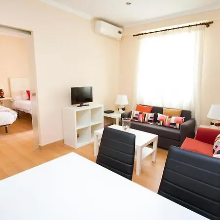 Piso Junto A La Catedral, 4-5 Personas Málaga