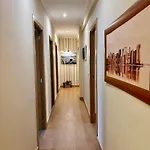Piso Junto A La Catedral, 4-5 Personas