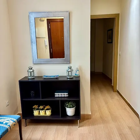 Piso Junto A La Catedral, 4-5 Personas *